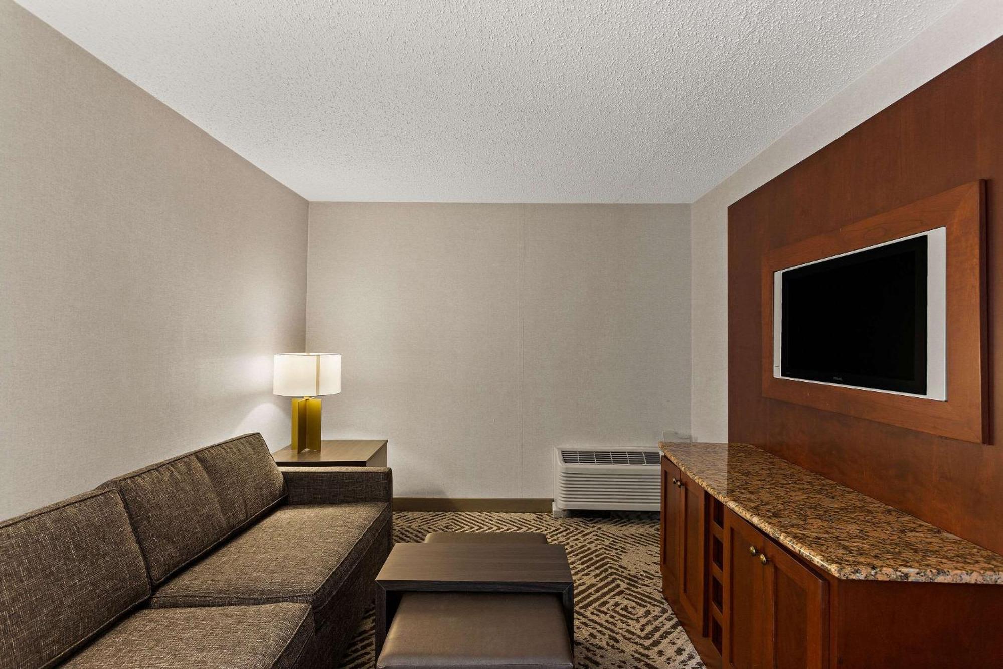 The Clover Hotel, Ascend Hotel Collection South Bend Extérieur photo