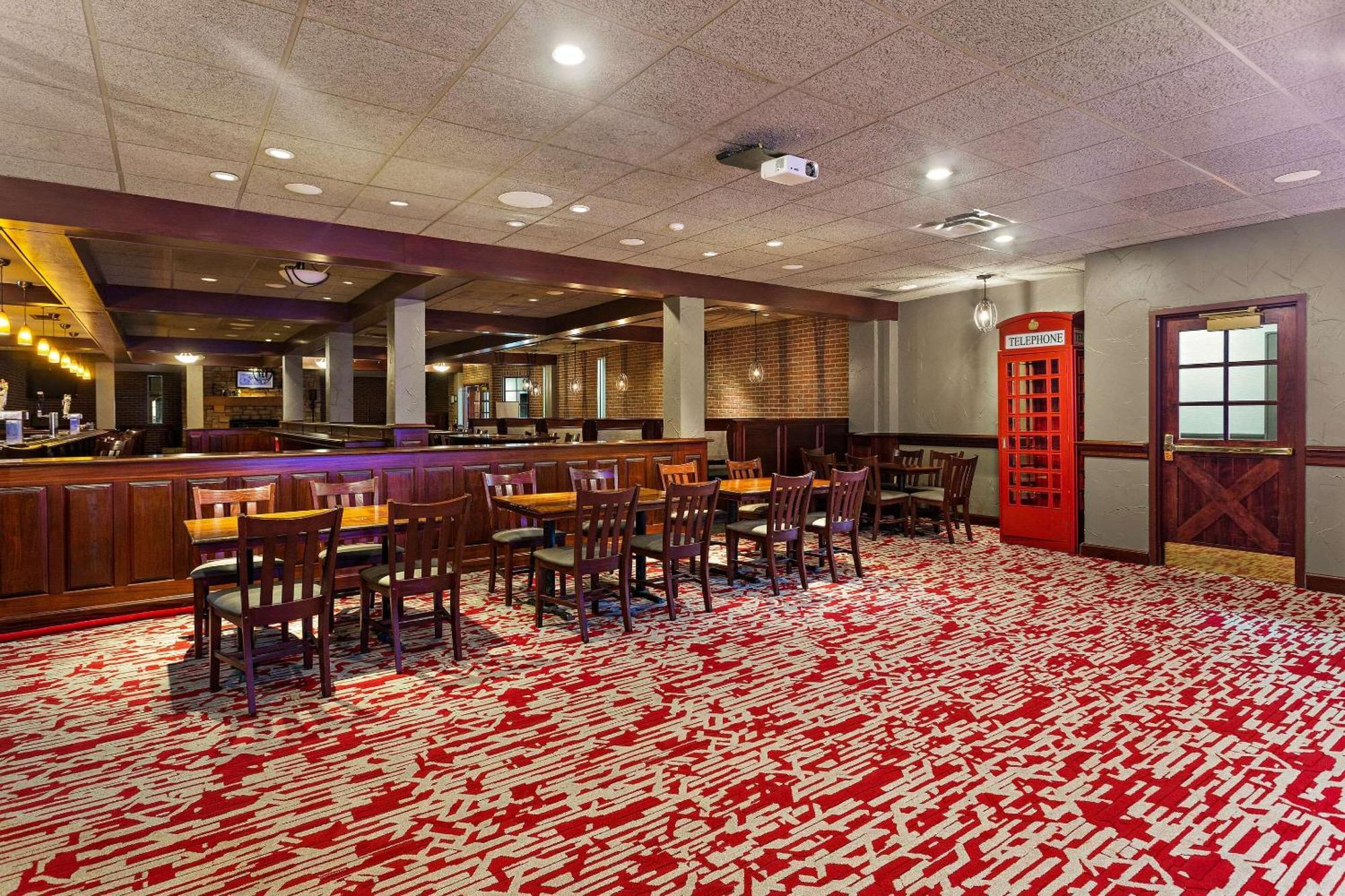 The Clover Hotel, Ascend Hotel Collection South Bend Extérieur photo